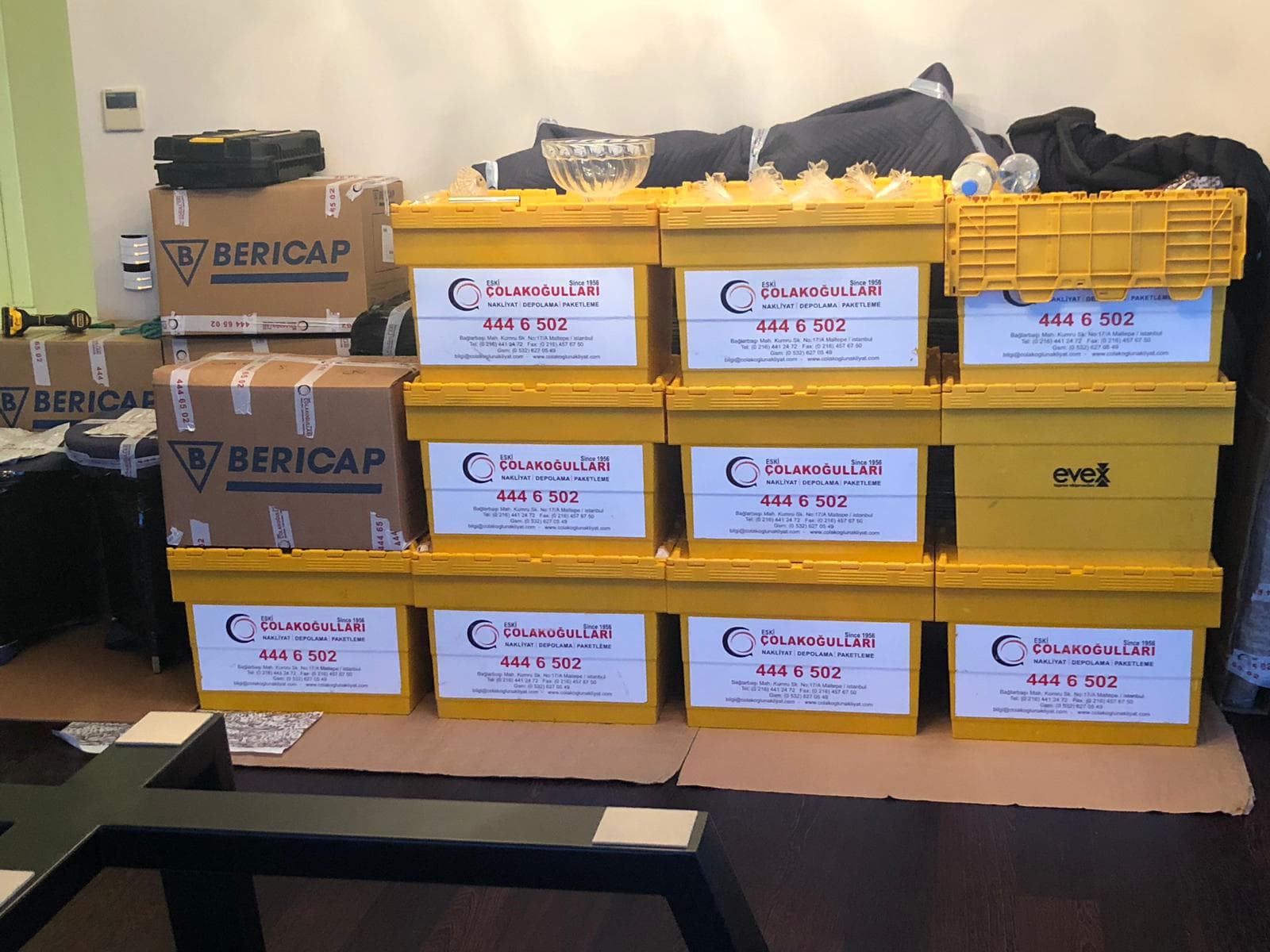 Ev Taşımacılığında Cam Eşyalar Nasıl Paketlenir?